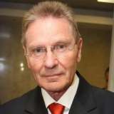 大卫·图赫曼诺夫：《从前有个我》